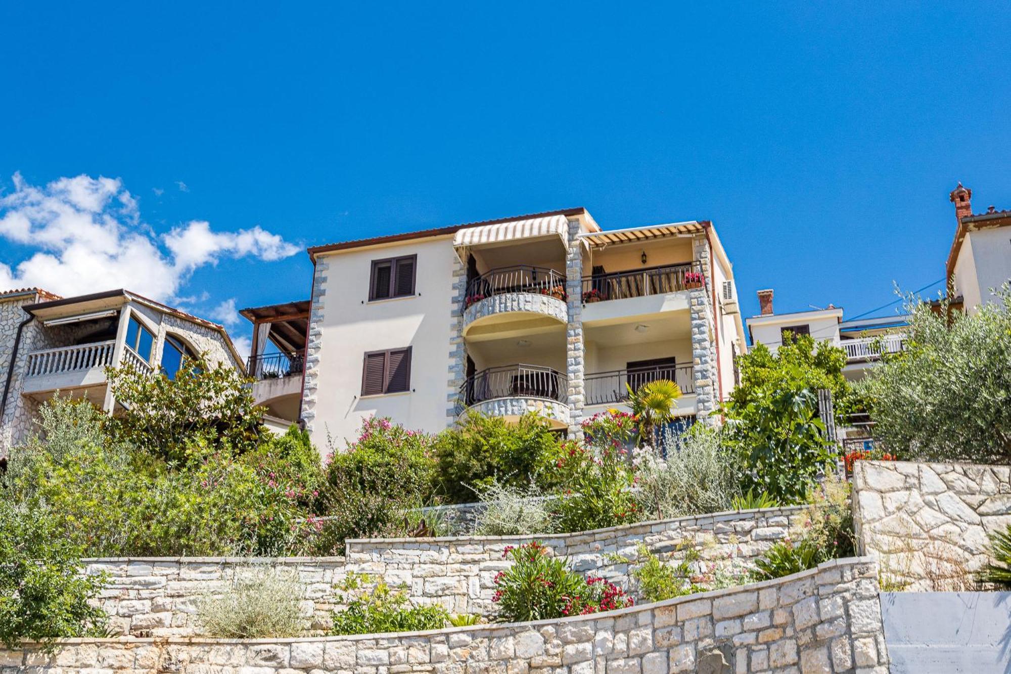 Ladym Apartment Rabac Exterior foto