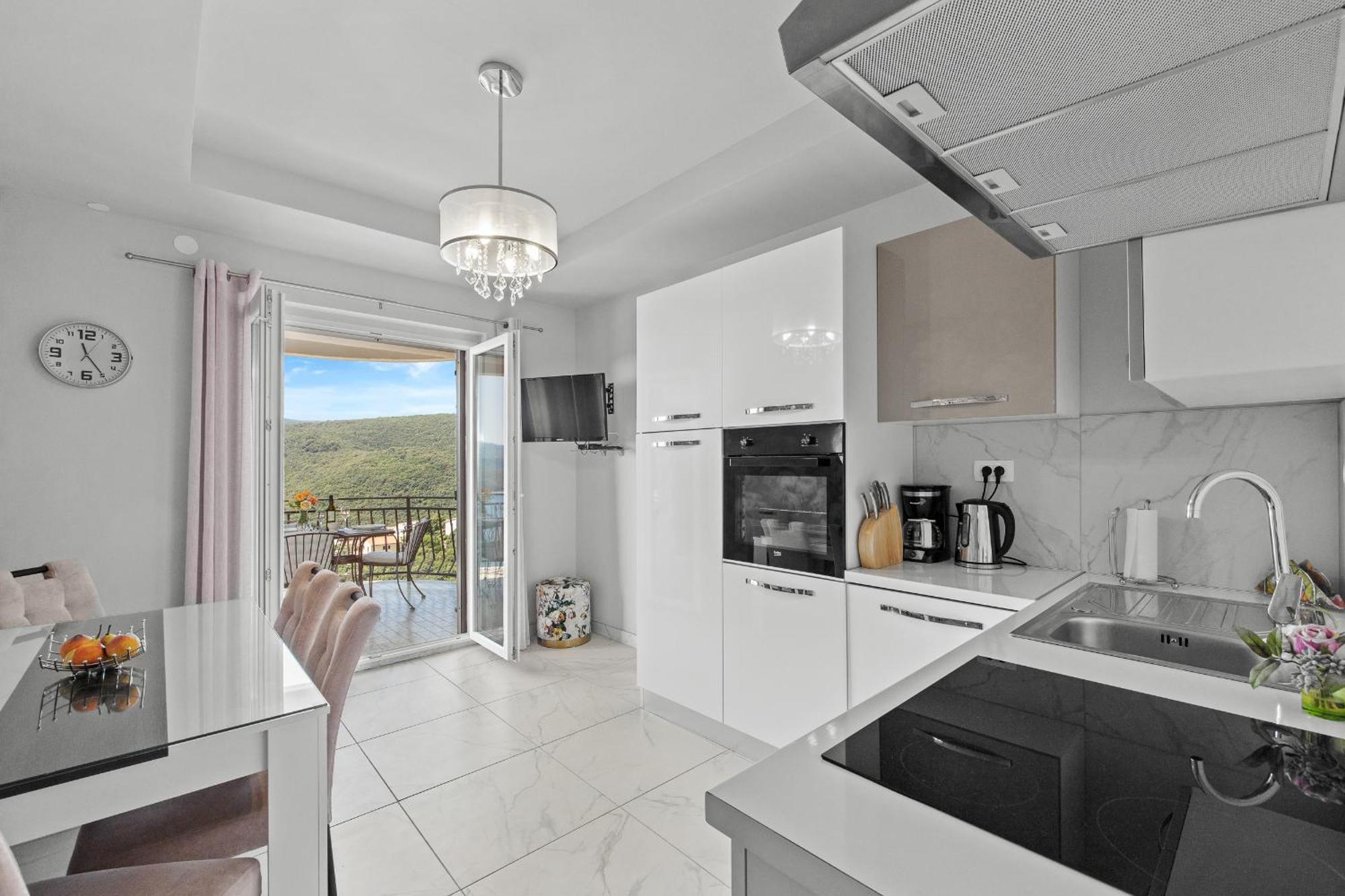 Ladym Apartment Rabac Exterior foto
