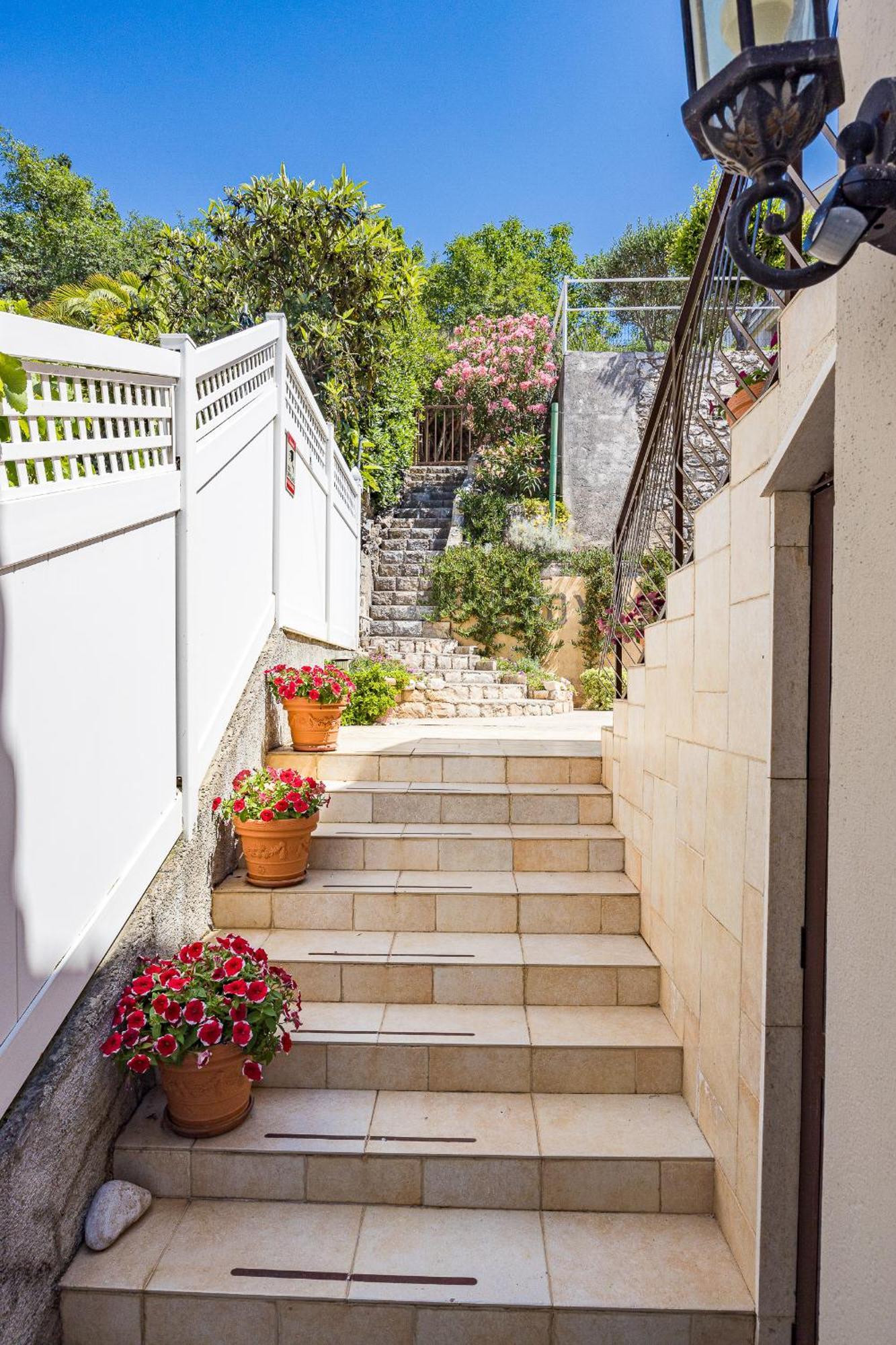 Ladym Apartment Rabac Exterior foto