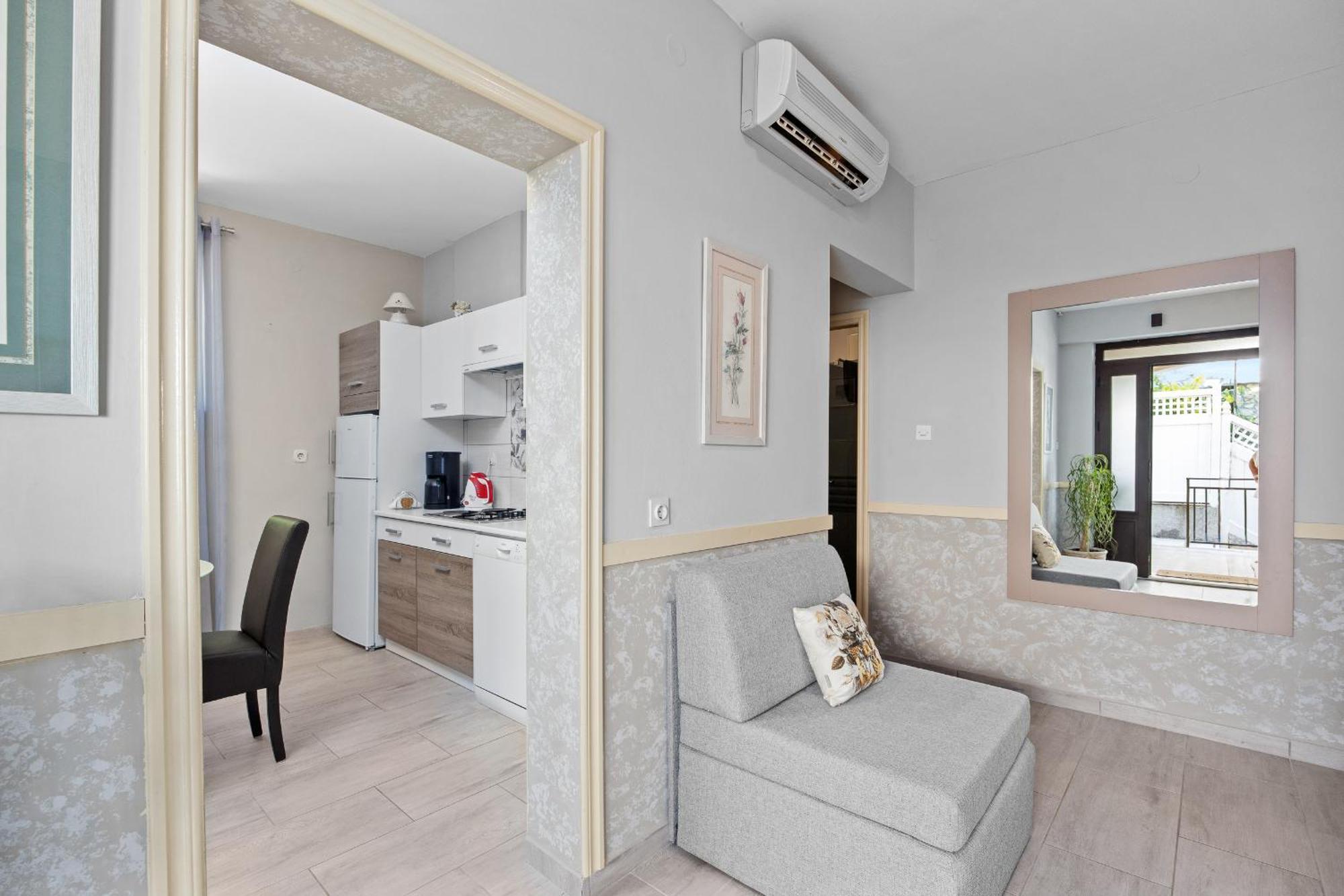 Ladym Apartment Rabac Exterior foto