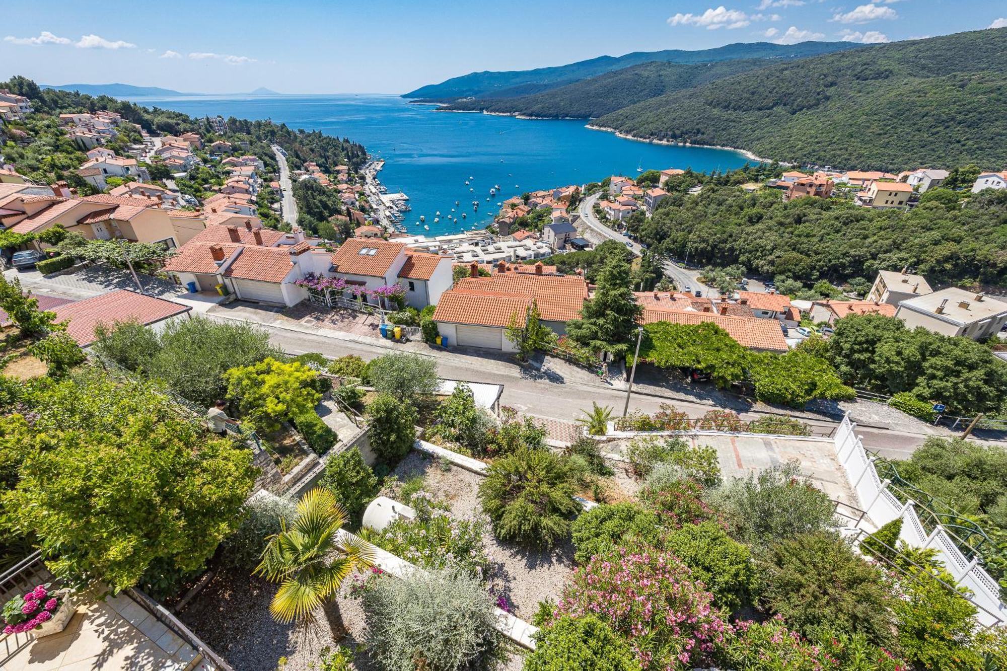 Ladym Apartment Rabac Exterior foto